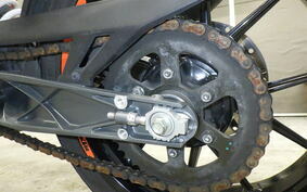 KTM 125 DUKE JPA40