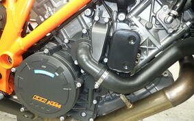 KTM 1290 SUPER DUKE R 2020 V3940