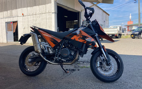 KTM 690 SUPERMOTO 2007 L1S40