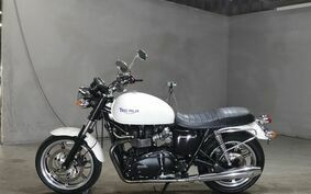 TRIUMPH BONNEVILLE SE 2010 TJ910