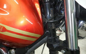 MOTO GUZZI V7 CLASSIC 2013 LWJ0