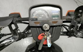 YAMAHA SR125 4WP