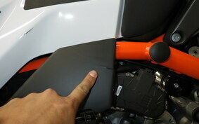 KTM 890 DUKE R 2021 TU940