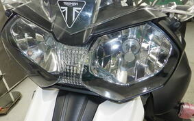 TRIUMPH TIGER 800 2011 RE10B8