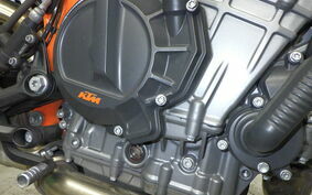 KTM 890 DUKE R 2021