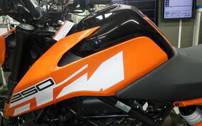 KTM 250 DUKE JPEYG