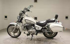 SUZUKI GZ125HS