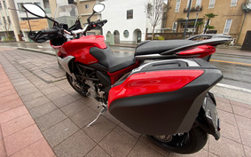 MV AGUSTA タツーリズモヴェローチェ800 2018