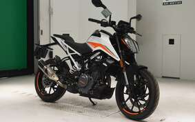 KTM 390 DUKE 2023