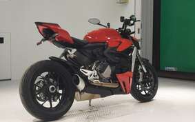 DUCATI STREETFIGHTER V2 2022