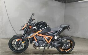 KTM 1290 SUPER DUKE R 2021 V39