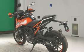 KTM 125 DUKE JPA40