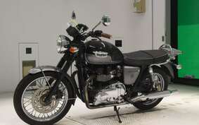 TRIUMPH BONNEVILLE T100 2013