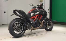 DUCATI DIAVEL Carbon 2014 G102J