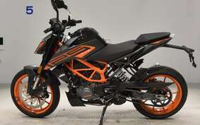 KTM 125 DUKE JPA40