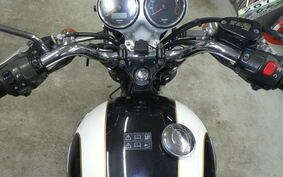 TRIUMPH BONNEVILLE T100 2010