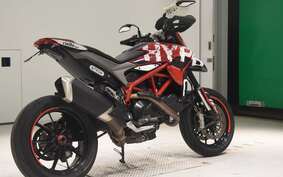 DUCATI HYPERMOTARD 820 2015