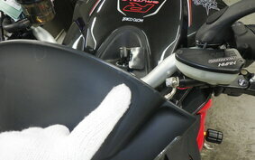 MV AGUSTA BRUTALE 1090 R 2013