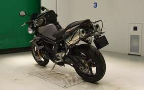 TRIUMPH STREET TRIPLE R 2009 MD4166