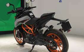 KTM 390 DUKE 2024