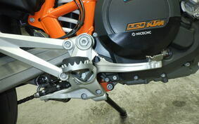 KTM 690 SMC R 2022