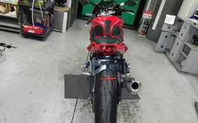 TRIUMPH DAYTONA 675 2014 TA12FA