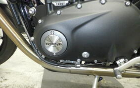 TRIUMPH SPEED TWIN 2022 AD85H4