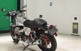 MOTO GUZZI V7 RACER 2014