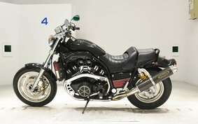 YAMAHA VMAX 2001