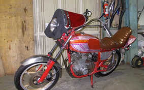 SUZUKI GSX250 GS25X