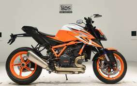 KTM 1290 SUPER DUKE R 2024