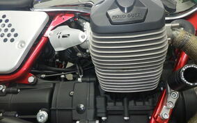 MOTO GUZZI V7 RACER 2014 LWJB