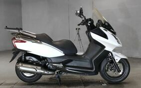 KYMCO DOWNTOWN 125 i 不明