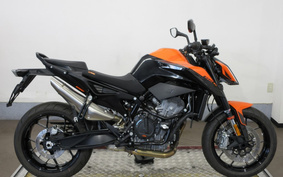 KTM 890 DUKE 2022 TU940