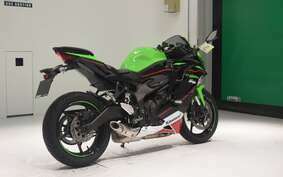 KAWASAKI ZX-25R ZX250E