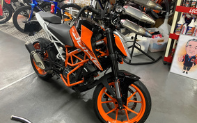 KTM 390 DUKE 2019 JPJ40