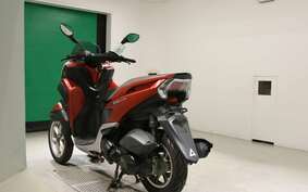 YAMAHA TRICITY 125 SE82J