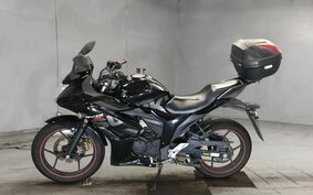 SUZUKI GIXXER 150 SF NG4BJ