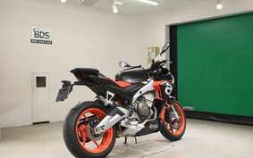 APRILIA TUONO 660 2021