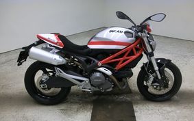 DUCATI MONSTER 696 2010 M500A