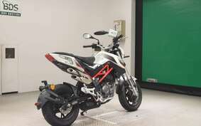 BENELLI TNT125