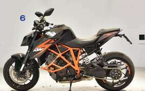 KTM 1290 SUPER DUKE R 2015 V3940