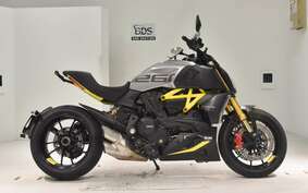 DUCATI DIAVEL 1260 S 2022