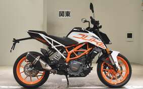 KTM 390 DUKE 2018 JPJ40