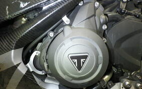 TRIUMPH DAYTONA 765 2020