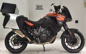 KTM 1290 SUPER ADVENTURE S 2019