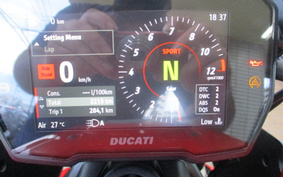 DUCATI ディアベルV4 2023 3G00A