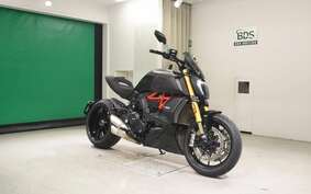 DUCATI DIAVEL 1260 S 2022