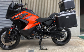 KTM 1290 SUPER ADVENTURE S 2022 V7940