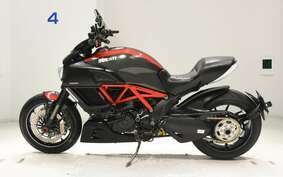 DUCATI DIAVEL Carbon 2014